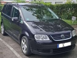Schwarz Gebraucht 2006 VW Touran Goal Van / Kleinbus | 2.500 € (Fairer Preis)