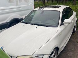 Weiß Gebraucht 2012 BMW 135 Performance Kleinwagen | 13.900 €