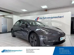 Grau Gebraucht 2023 Tesla Model 3 Long Range Limousine | 29.988 € (Fairer Preis)