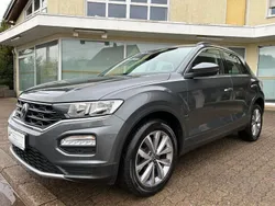 Grau Gebraucht 2021 VW T-Roc SUV | 24.500 € (Fairer Preis)