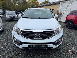Weiß Gebraucht 2012 Kia Sportage Spirit SUV | 6.999 € (Fairer Preis)