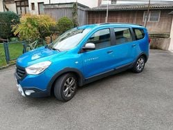 Blau Gebraucht 2017 Dacia Lodgy Van / Kleinbus | 5.000 € (Fairer Preis)