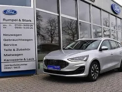 Polarsilbermetallic (metallic) Gebraucht 2023 Ford Focus Titanium Kombi | 19.490 € (Guter Preis)