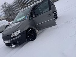 Grau Gebraucht 2007 VW Touran Van / Kleinbus | 2.300 € (Guter Preis)