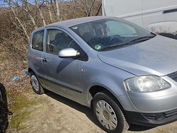 Silber Gebraucht 2003 VW Fox Kleinwagen | 590 €