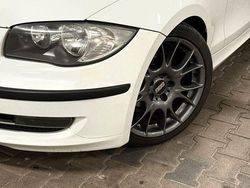 Weiß Gebraucht 2008 BMW 116 Kleinwagen | 3.100 € (Fairer Preis)