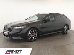 Saphirschwarz Gebraucht 2025 BMW 540 Comfort Edition Kombi | 62.884 €