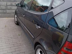 Andere außenfarben Gebraucht 2002 Mercedes 170 Limousine | 2.600 €