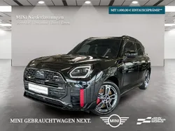 Schwarz Gebraucht 2024 Mini John Cooper Works Kleinwagen | 45.699 € (Teuer)
