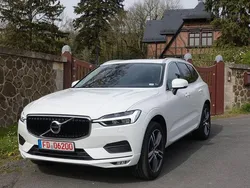Ice white, solid / solid Gebraucht 2020 Volvo XC60 Momentum SUV | 31.590 € (Fairer Preis)