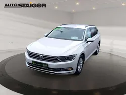 Pure white Gebraucht 2018 VW Passat Comfortline Kombi | 14.990 € (Guter Preis)