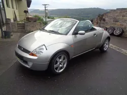 Stratosilber metallic Gebraucht 2003 Ford StreetKa Basis Cabrio | 2.600 € (Fairer Preis)