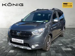 Islandgrau Gebraucht 2017 Dacia Dokker Celebration Van | 12.250 € (Fairer Preis)