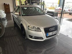 Silber Gebraucht 2011 Audi A3 Sportback Attraction Kleinwagen | 5.900 € (Etwas zu teuer)