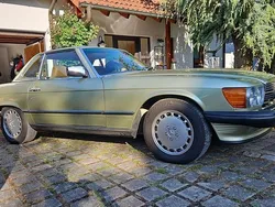 Grün Gebraucht 1986 Mercedes 560 Cabrio | 24.900 €