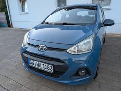 Blau Gebraucht 2013 Hyundai i10 Kleinwagen | 3.900 € (Teuer)