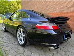 Schwarz Gebraucht 2002 Porsche 911 Coupé | 36.900 €