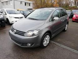 Grau Gebraucht 2013 VW Golf VII Life Limousine | 6.490 € (Superpreis)