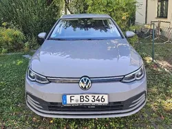Grau Gebraucht 2021 VW Golf VIII Limousine | 17.750 € (Superpreis)