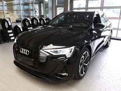 Mythosschwarz metallic Gebraucht 2021 Audi e-tron S-Line SUV | 38.920 € (Guter Preis)