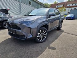 Marlingrau Gebraucht 2023 Toyota Yaris Cross Team SUV | 25.500 € (Fairer Preis)