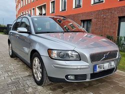 Silber Gebraucht 2006 Volvo V50 Kombi | 1.999 € (Guter Preis)