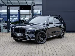 Saphirschwarz Neu 2025 BMW X7 M Sport SUV | 119.900 € (Fairer Preis)