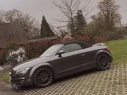Grau Gebraucht 2012 Audi TT Roadster Exclusive Cabrio | 13.500 € (Fairer Preis)