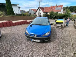 Blau Gebraucht 1999 Peugeot 206 Kleinwagen | 580 € (Superpreis)