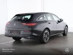 Schwarz Gebraucht 2024 Mercedes CLA180 Shooting Brake Progressive Kombi | 27.990 € (Guter Preis)