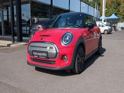 Chili red Gebraucht 2021 Mini Cooper SE Kleinwagen | 16.889 € (Fairer Preis)