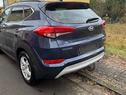 Blau Gebraucht 2018 Hyundai Tucson SUV | 17.300 € (Guter Preis)