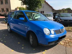 Blau Gebraucht 2005 VW Polo Limousine | 2.290 € (Guter Preis)