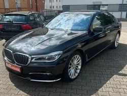 Schwarz Gebraucht 2017 BMW 750L Performance Limousine | 26.900 € (Fairer Preis)