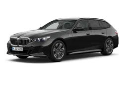Black sapphire metallic Gebraucht 2024 BMW 520 M Sport Kombi | 54.275 € (Superpreis)