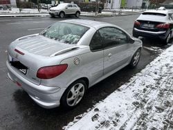 Grau Gebraucht 2003 Peugeot 206 CC Filou Cabrio | 900 € (Guter Preis)