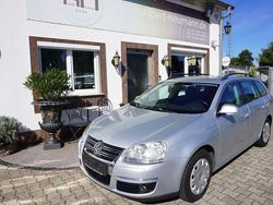 Reflexsilber metallic Gebraucht 2008 VW Golf VI Comfortline Kombi | 6.800 €