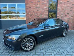 Grau Gebraucht 2011 BMW 750 Sport Line Limousine | 10.480 €