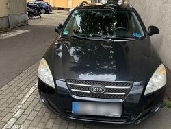 Schwarz Gebraucht 2009 Kia Ceed Kombi | 1.300 € (Fairer Preis)