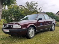 Rot Gebraucht 1993 Audi 80 Limousine | 2.350 €