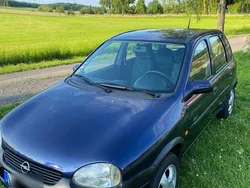 Blau Gebraucht 2000 Opel Corsa Limousine | 2.400 € (Teuer)
