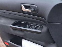 Silber Gebraucht 2002 VW Golf IV Edition Limousine | 520 € (Superpreis)