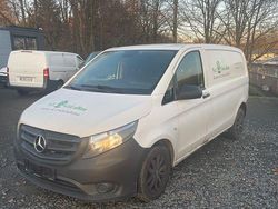 Weiß Gebraucht 2016 Mercedes Vito Van / Kleinbus | 6.400 € (Fairer Preis)