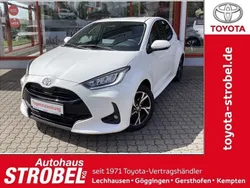 Schneeweiß Neu 2024 Toyota Yaris Hybrid Team Kleinwagen | 23.380 € (Guter Preis)