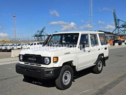 Weiß Gebraucht 2024 Toyota Land Cruiser SUV | 40.500 € (Superpreis)