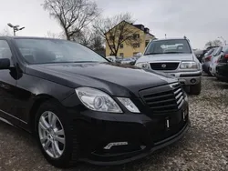 Schwarz Gebraucht 2009 Mercedes E350 Limousine | 8.500 €