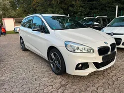 Weiß Gebraucht 2018 BMW 220 Gran Tourer Van / Kleinbus | 15.999 € (Fairer Preis)