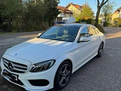 Weiß Gebraucht 2015 Mercedes C220 AMG line Limousine | 21.999 € (Teuer)