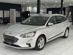 Silber Gebraucht 2019 Ford Focus Cool & Connect Kombi | 13.990 € (Guter Preis)