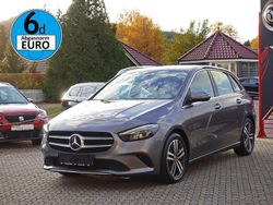 Grau Gebraucht 2020 Mercedes B220 Progressive Van / Kleinbus | 25.990 € (Etwas zu teuer)